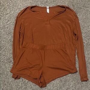Auden Rust Long Sleeve Henley & Shorts Sleep Set